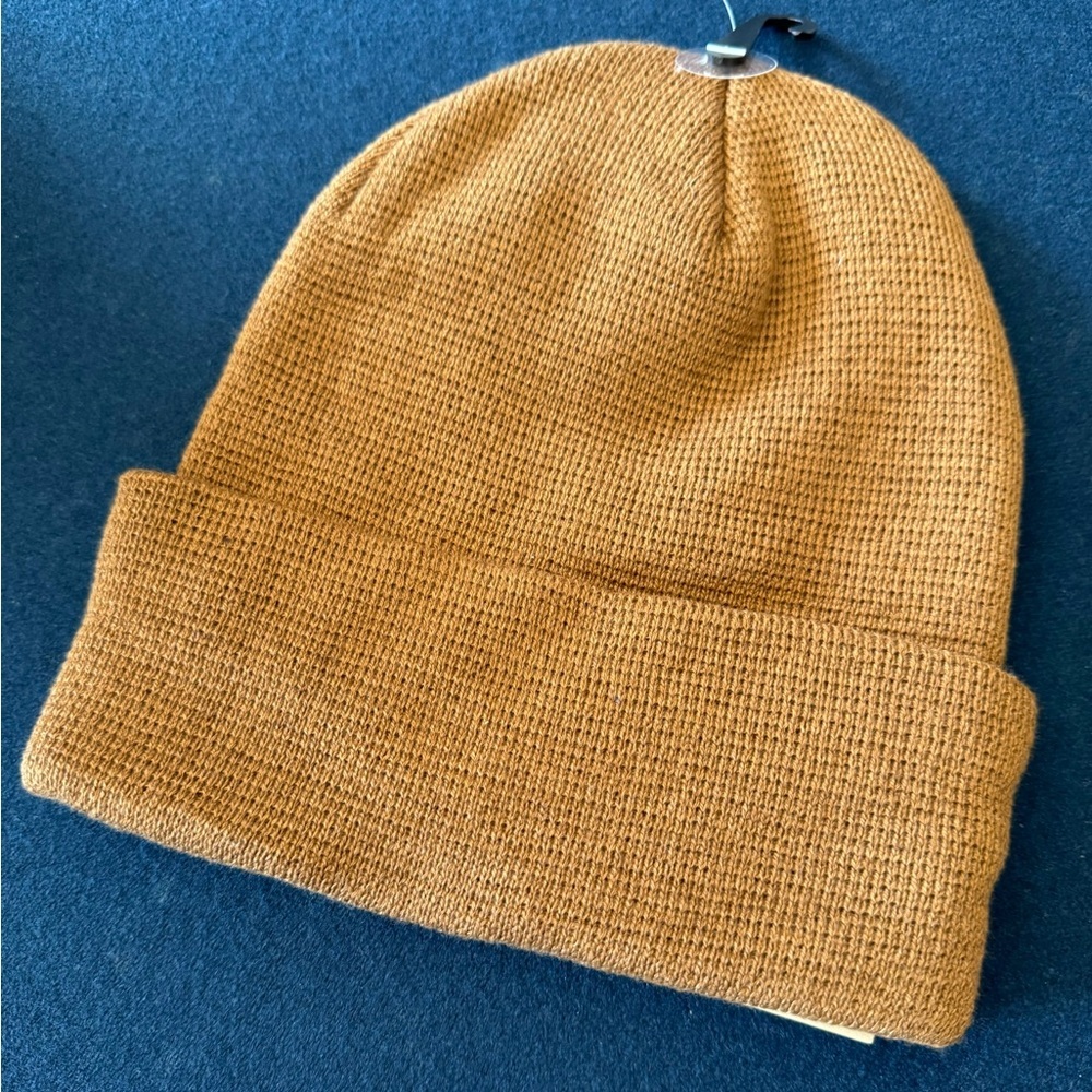 LEVIS knit beanie-superior warmth! Soft and comfy cozy! Unisex but under men’s🕺 - Picture 5 of 6